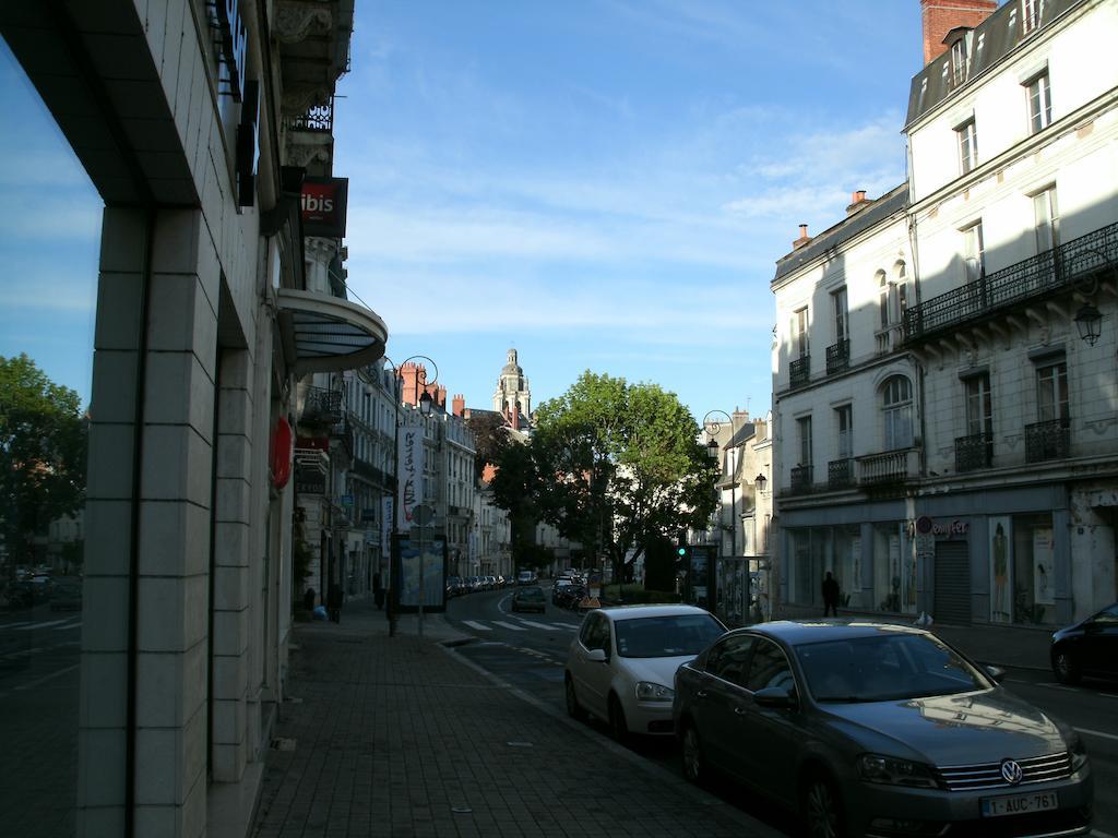 ibis Blois Centre Château Exterior foto